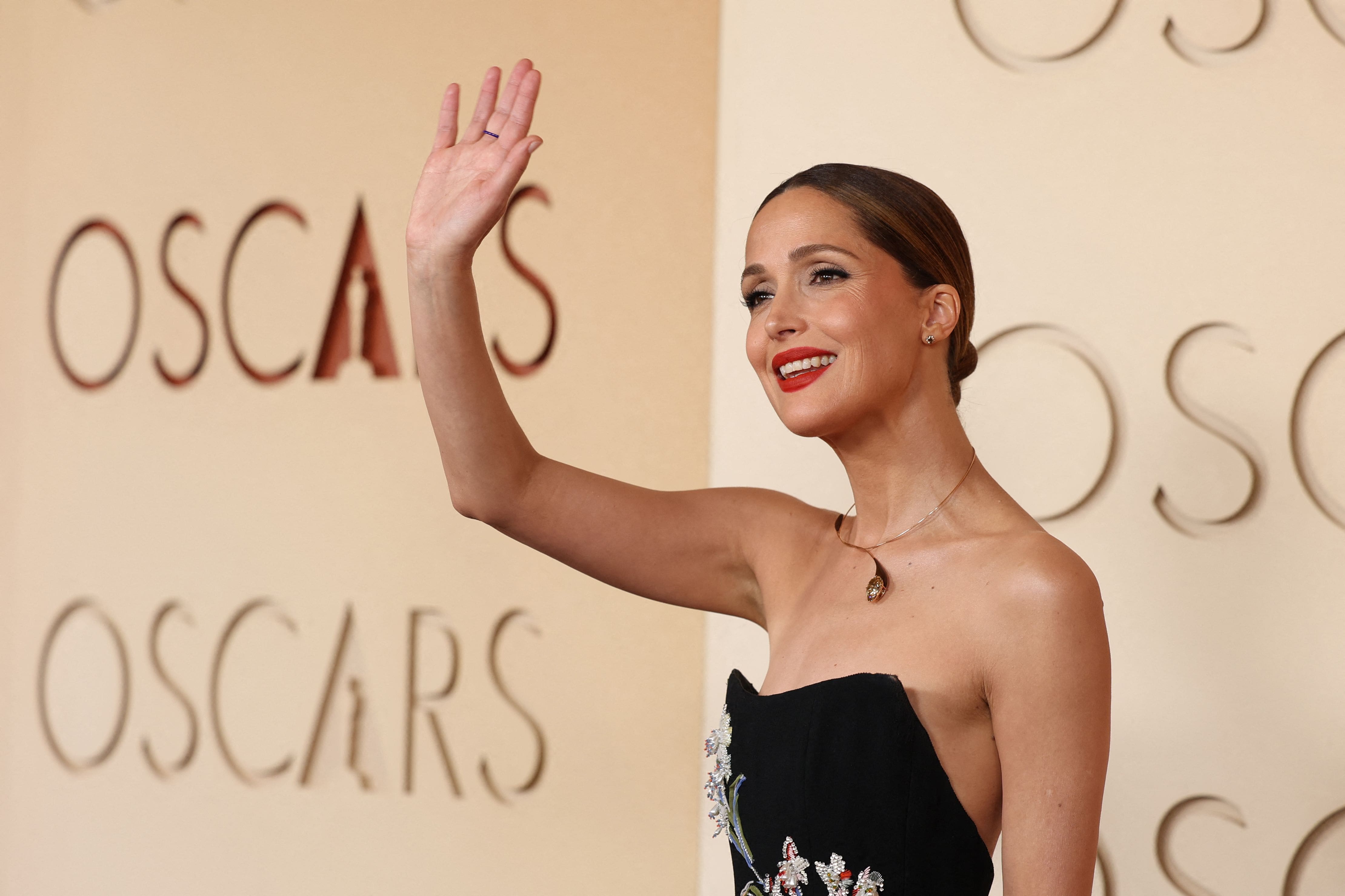Stunning Red Carpet Looks from the 98th Academy Awards: Oscar Fashion Highlights