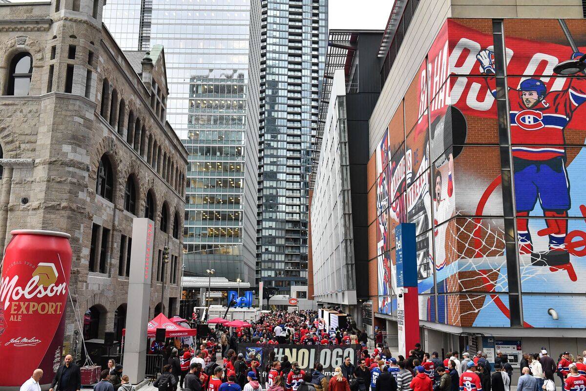 748$ pour une famille de quatre au Canadien