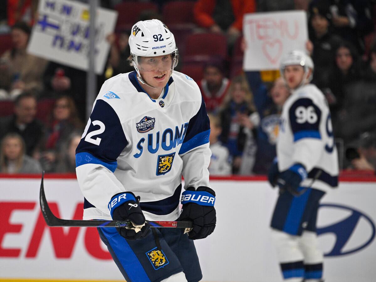 Patrik Laine n'a pas convaincu nos analystes... et l'entra&icirc;neur de la Finlande