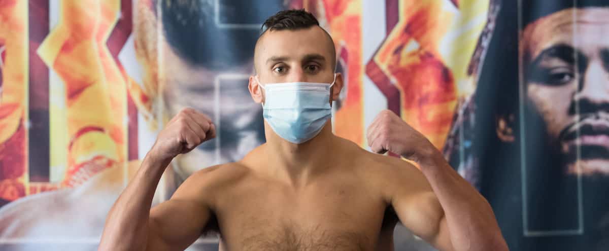 Weighing in times of pandemic 1