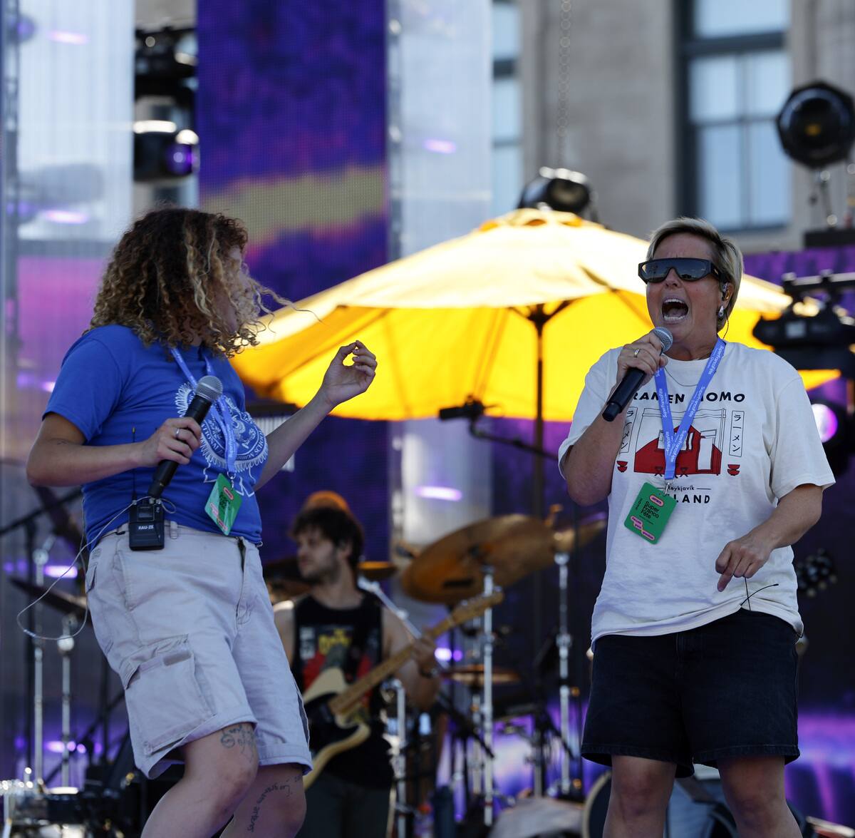 SuperFrancoF&ecirc;te | &laquo;L&rsquo;&eacute;t&eacute; de mes chansons&raquo;: c&rsquo;est complet &agrave; l&rsquo;Agora, mais on peut regarder en ligne