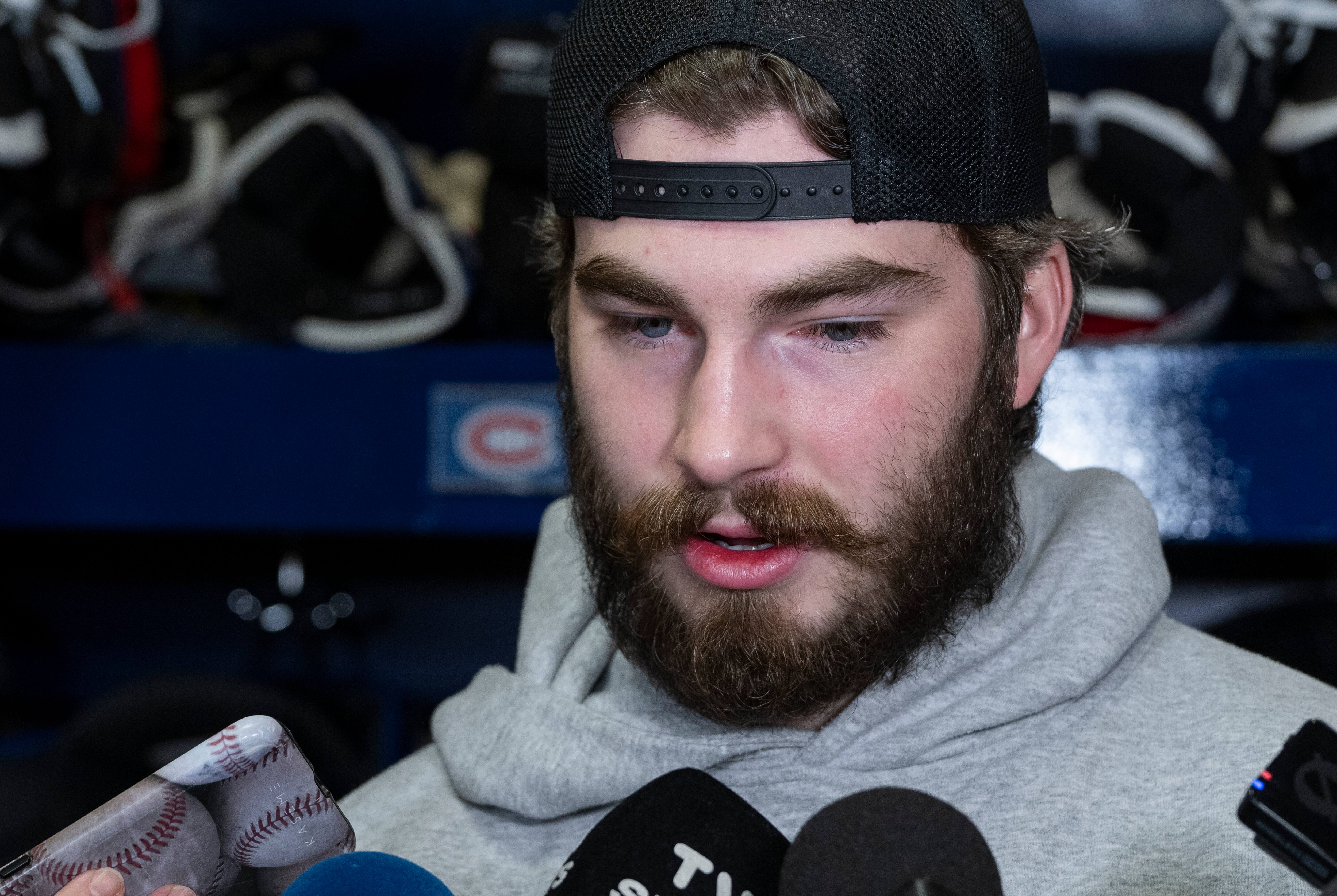 Kirby Dach, Zachary Bolduc, Arber Xhekaj... le CH soumet des offres qualificatives à huit joueurs