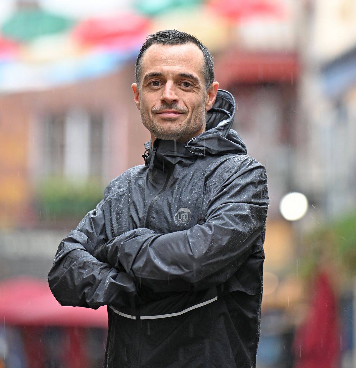 Sauvé par la course à pied cet ex alcoolique toxicomane court de