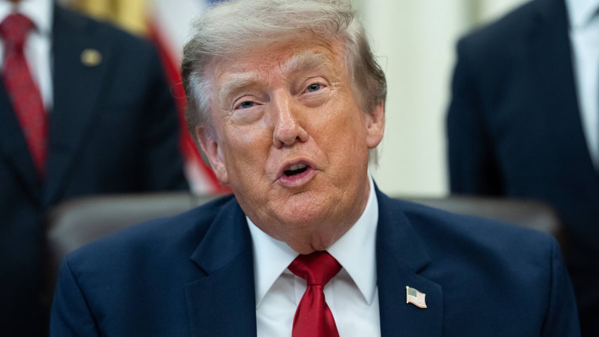 Donald Trump abandons his plan for a 20% tax on ships passing through the Strait of Hormuz Donald Trump abandons his plan for a 20% tax on ships passing through the Strait of Hormuz