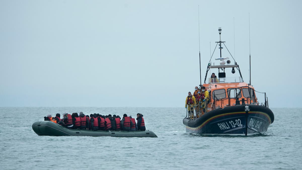 Naufrágio de migrantes no Canal da Mancha: um ‘filme de terror’ Naufrágio de migrantes no Canal da Mancha: um ‘filme de terror’