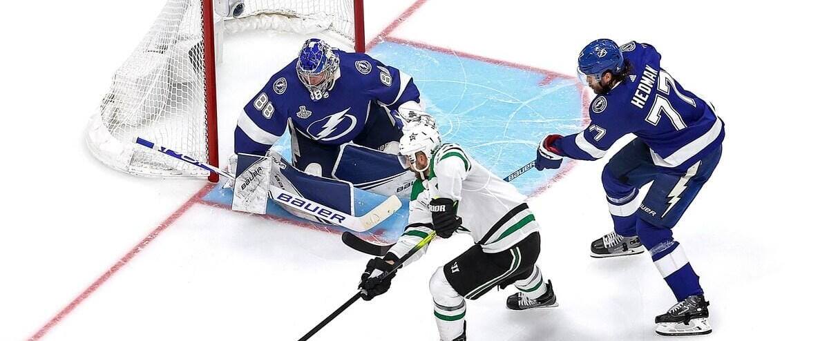 Stanley Cup final: two big defensive players 1