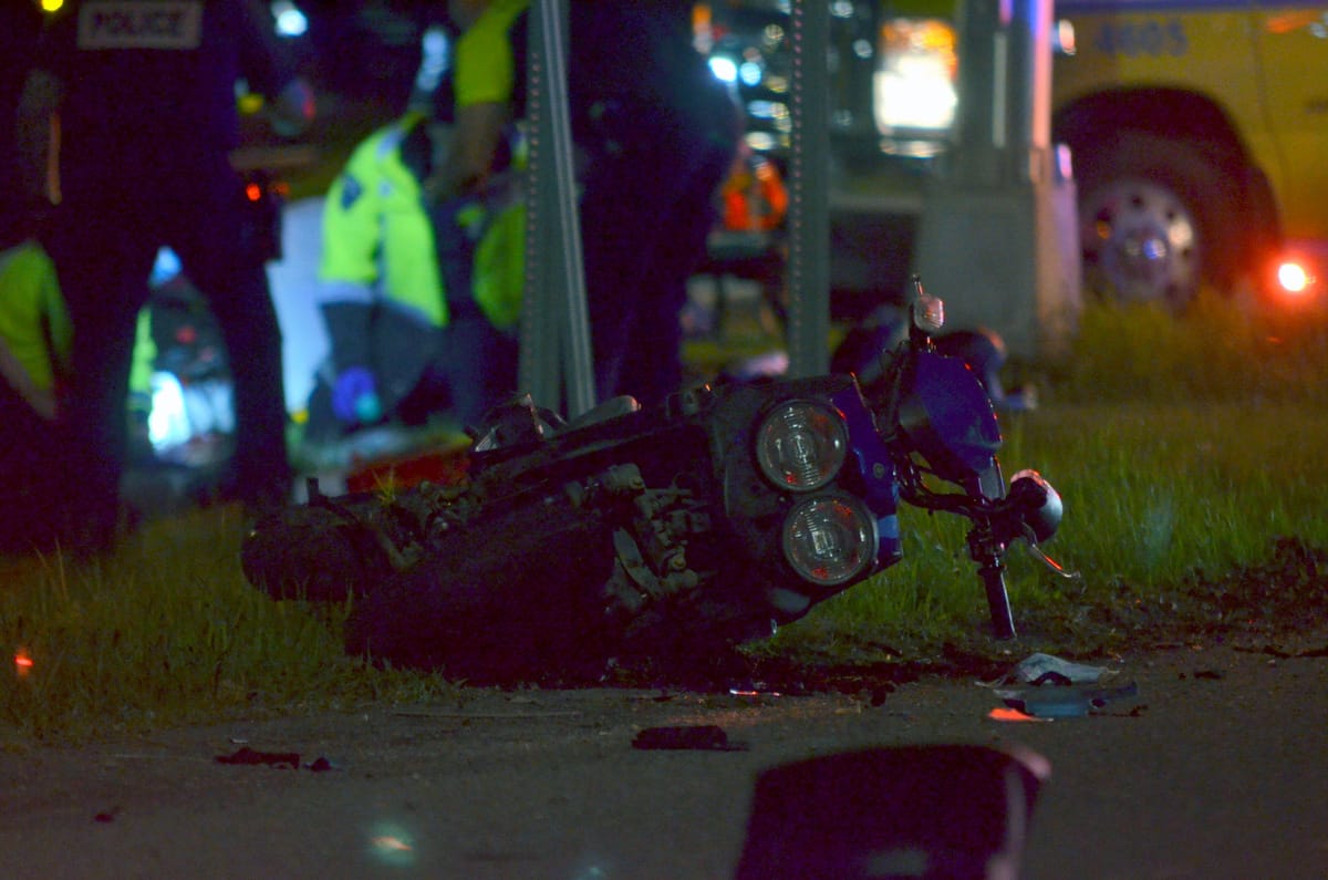 Un ado gravement bless&eacute; apr&egrave;s avoir &eacute;t&eacute; &eacute;ject&eacute; de son scooter