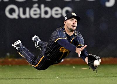 Pier-Olivier Boucher, cuando jugaba con el club de la Southern Illinois University en la NCAA.