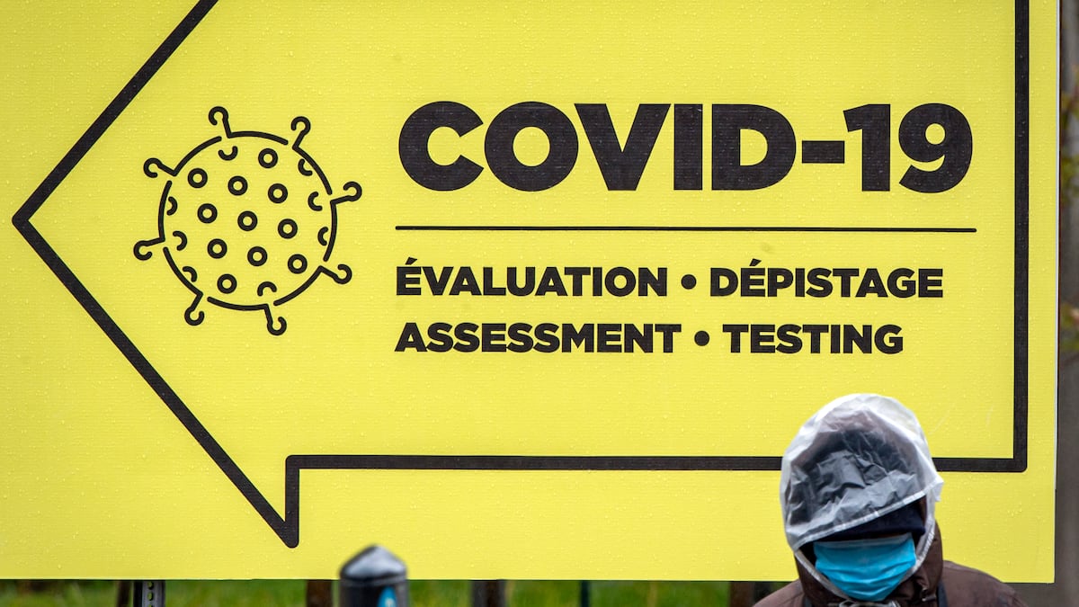 Quebec still exceeds 1,000 daily cases 1