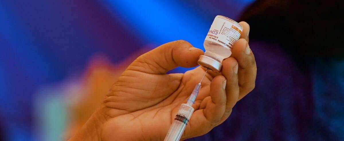 Vaccinazione sanitaria obbligatoria: ‘Sembriamo un po’ pazzi’ Vaccinazione sanitaria obbligatoria: ‘Sembriamo un po’ pazzi’