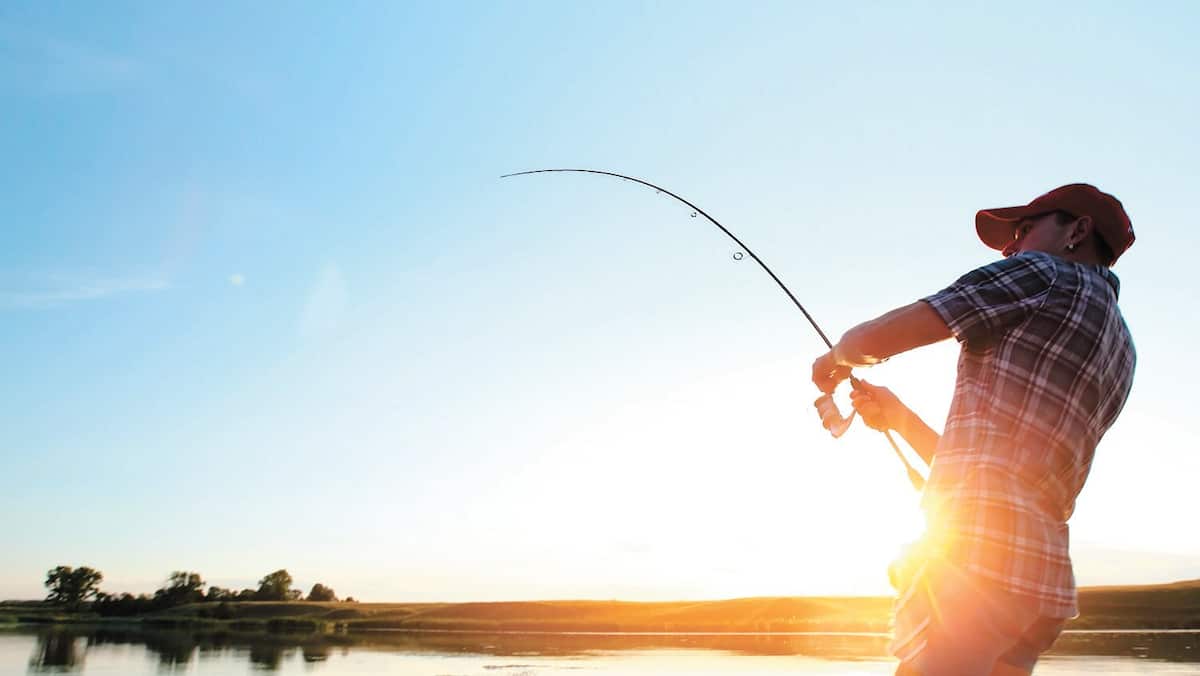 Pêche à l’aimant: ils mettent la main sur un coffre-fort rempli d’argent