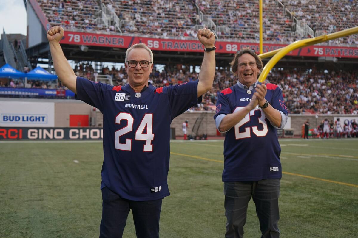 Gino Chouinard acclam&eacute; par 20 000 partisans des Alouettes