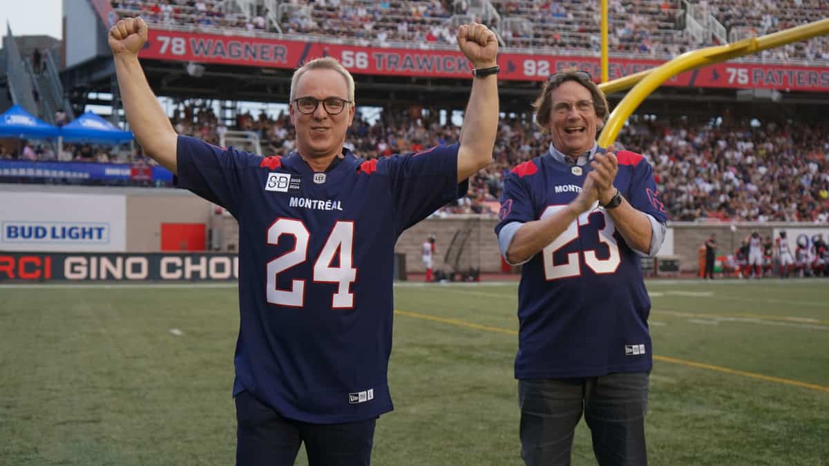 Gino Chouinard acclamé par 20 000 partisans des Alouettes