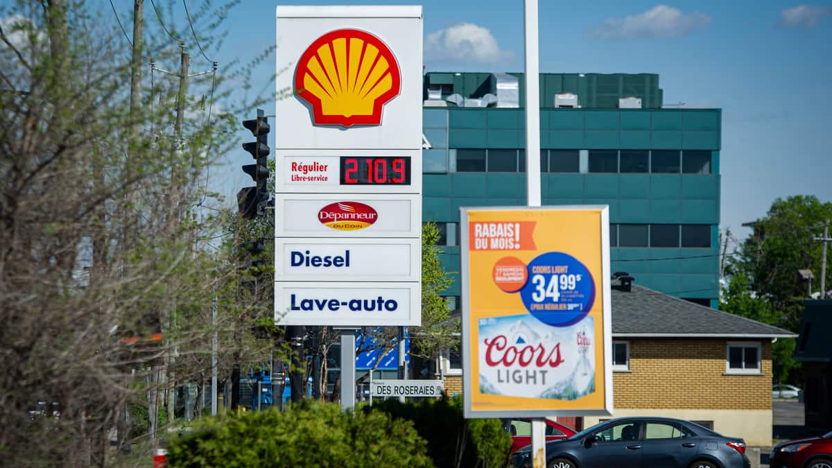 Le litre d’essence atteint 2,10$ à Montréal