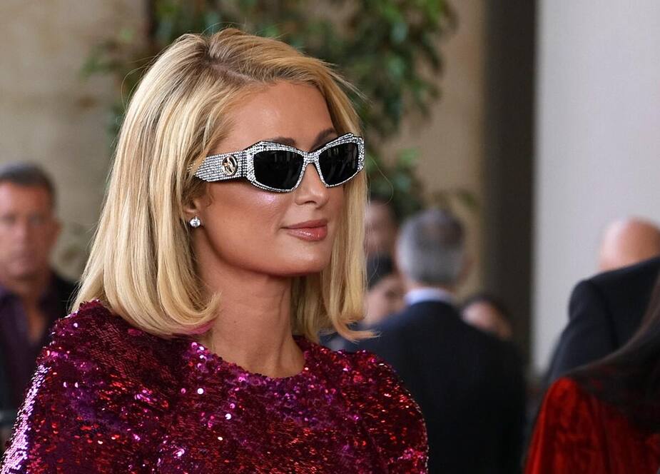 Image principale de l'article Paris Hilton nie être enceinte