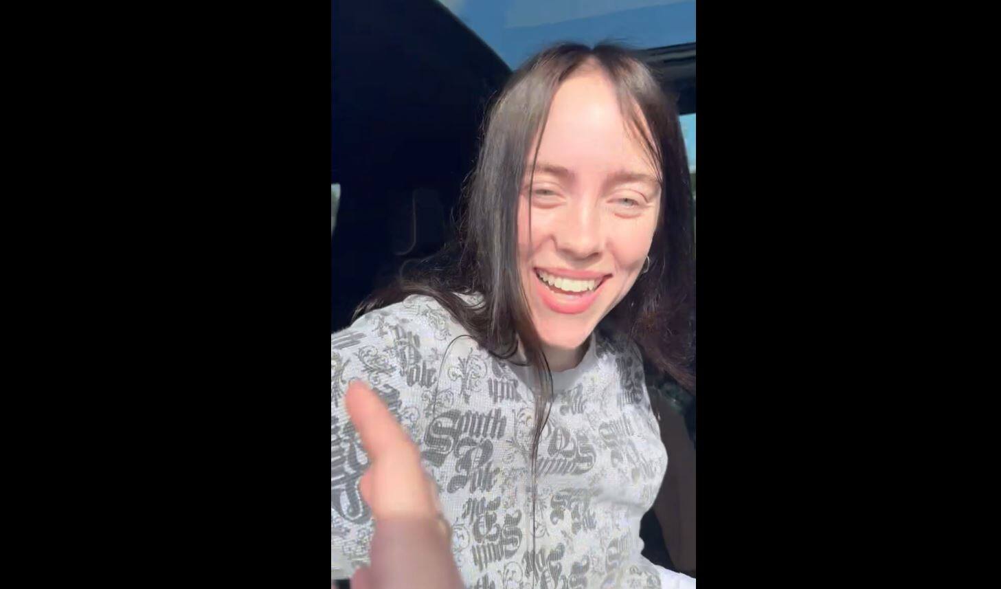EN VID&Eacute;O | Billie Eilish accueillie par des fans en liesse &agrave; Qu&eacute;bec
