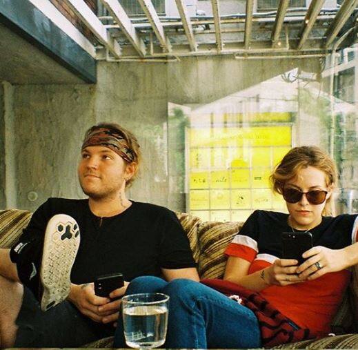 Elvis Presleys Enkelin Reagiert Auf Den Tod Ihres Bruders Nach Welt