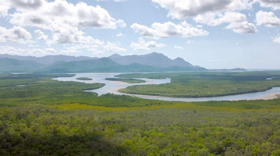 Your TV guide from April 4 to 10 Your TV guide from April 4 to 10