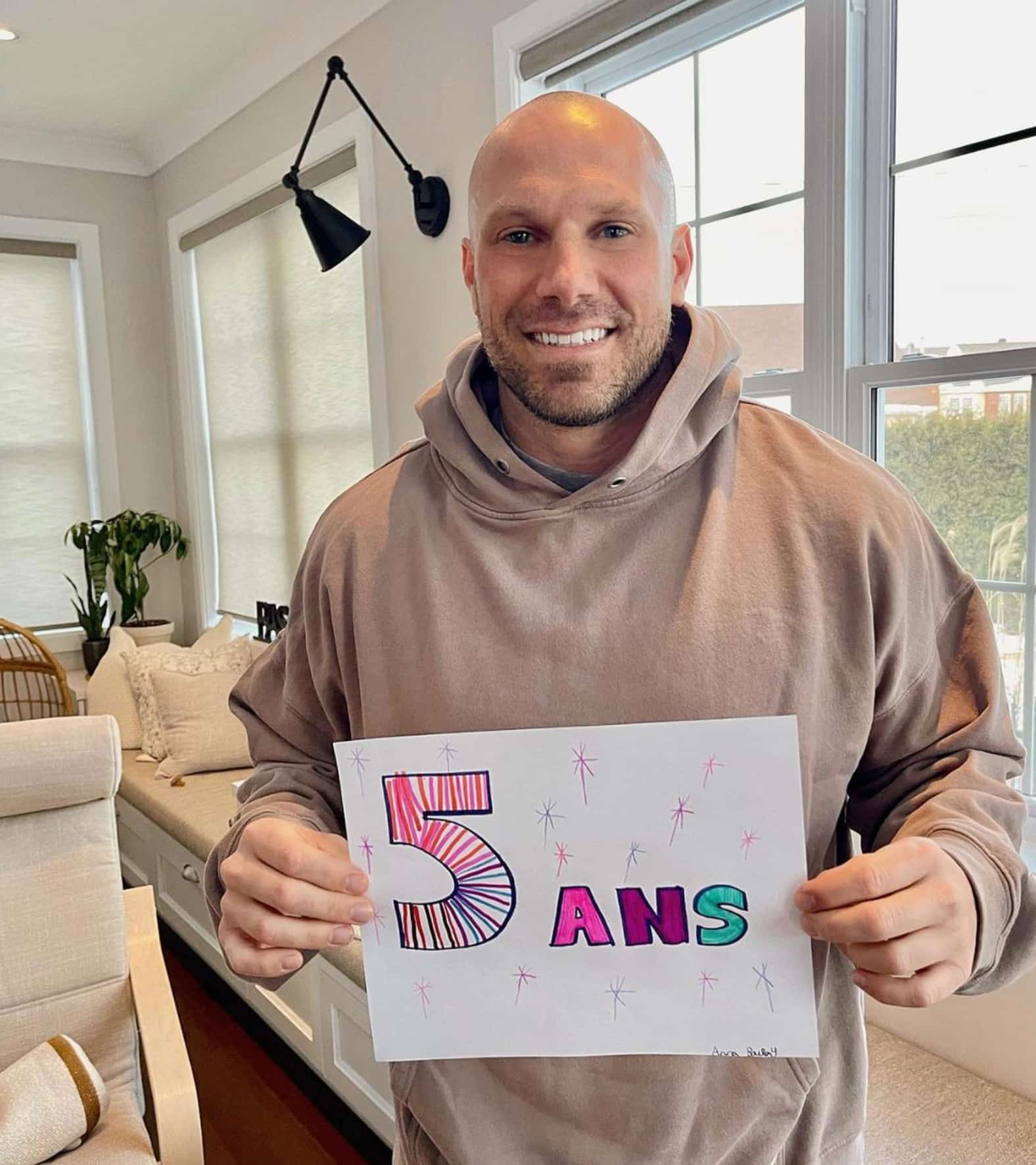 Étienne Boulay célèbre ses cinq ans de sobriété