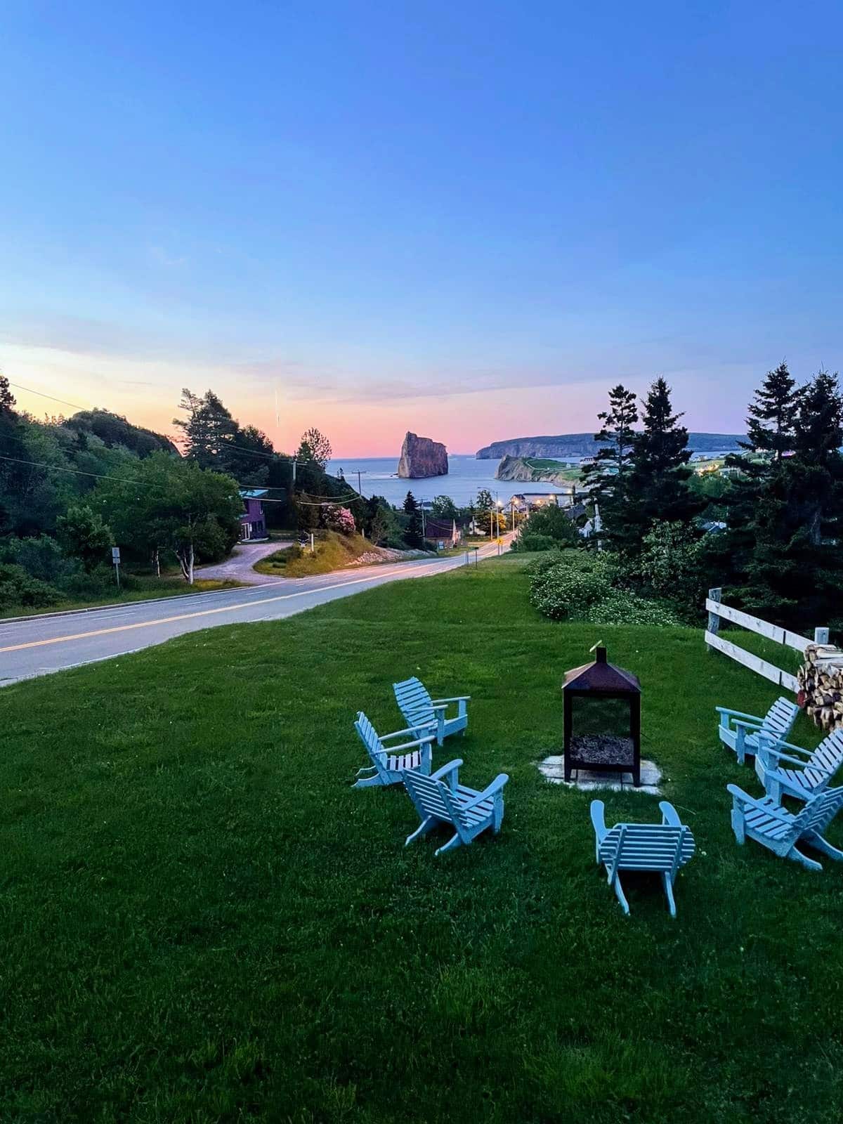 Ce joli motel en face du Rocher Percé est à vendre
