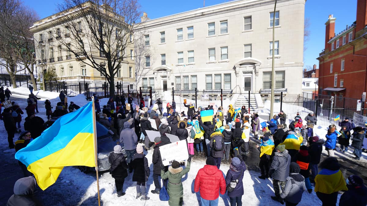 Que pouvons-nous faire pour aider les Ukrainiens?