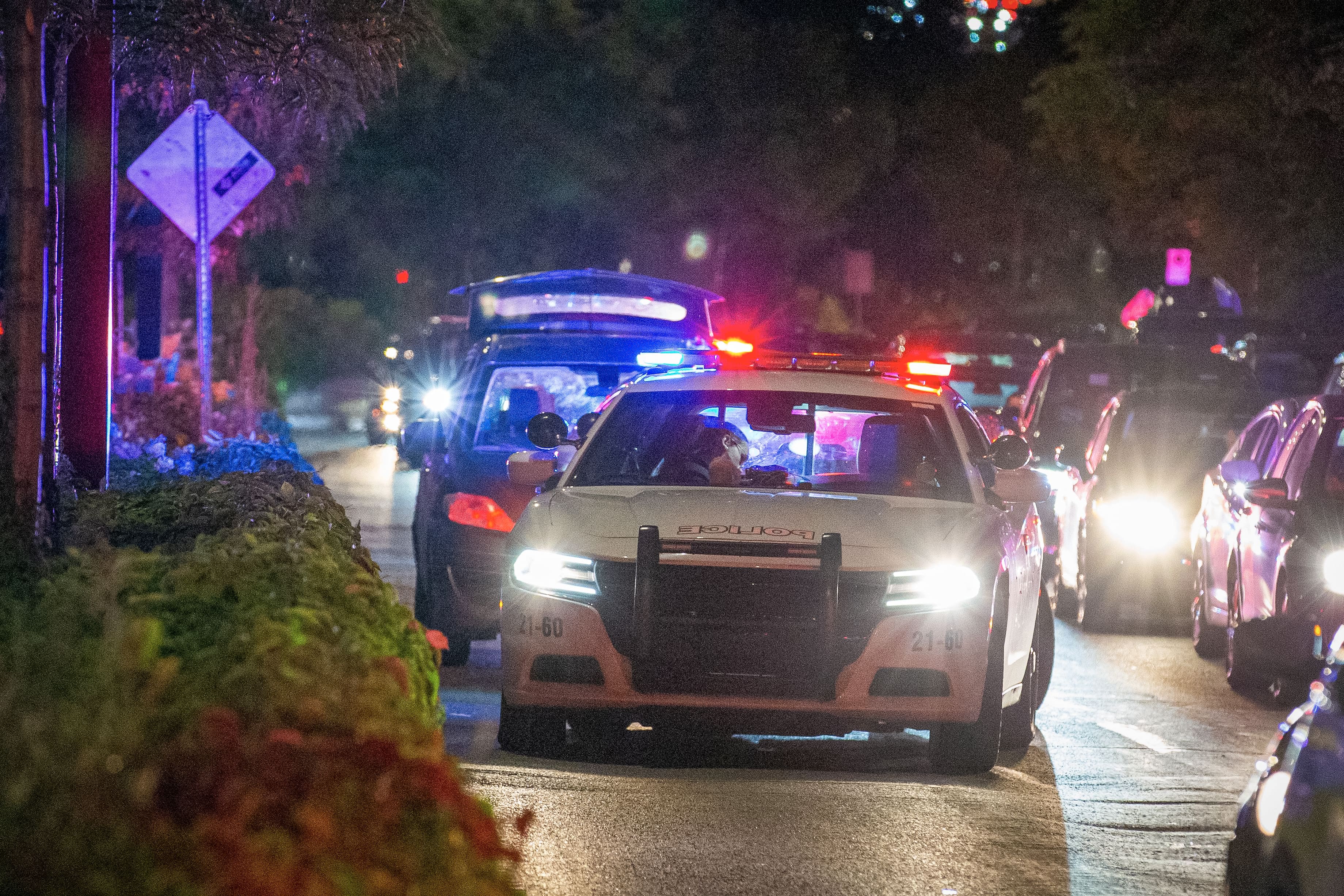 Huit ados de 14 à 18 ans: Entassés comme des sardines, ils fuient la police à 160 km/h