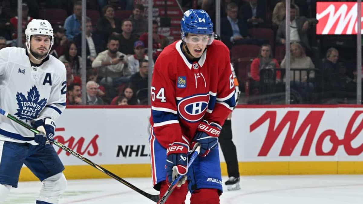 Fracture à une main: quatre semaines sur la touche pour David Reinbacher