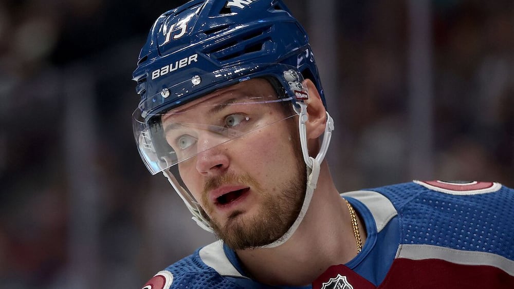 Suspendu six mois sans salaire: Valeri Nichushkin vient d’entrer dans la même phase que celle qui avait mis fin à la carrière de Theoren Fleury