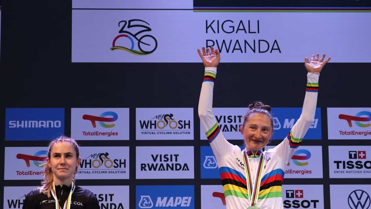 La Québécoise Magdeleine Vallieres Est Championne Du Monde De Cycli...