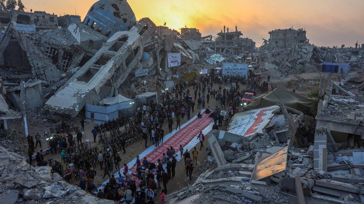 Au moins 220 morts dans des frappes à Gaza, le Hamas accuse Israël de reprendre la guerre