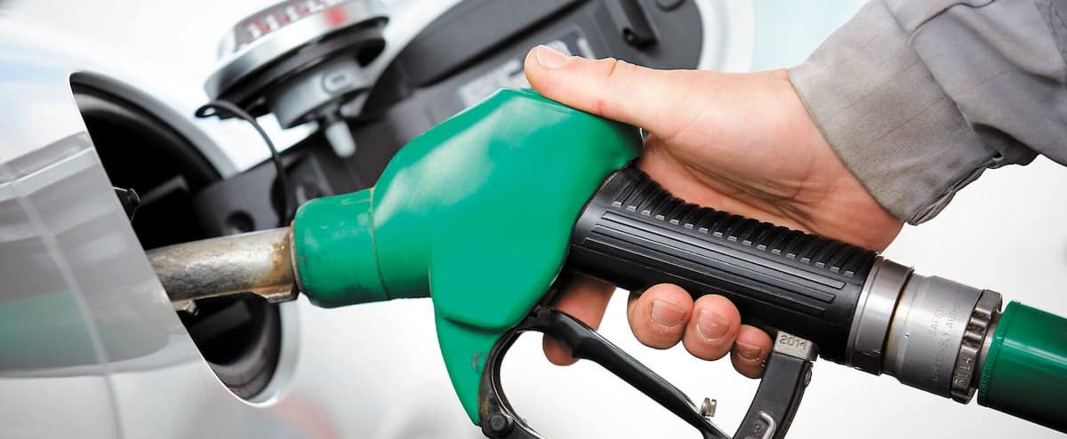 Mis en demeure pour de l’essence vendue à bon prix