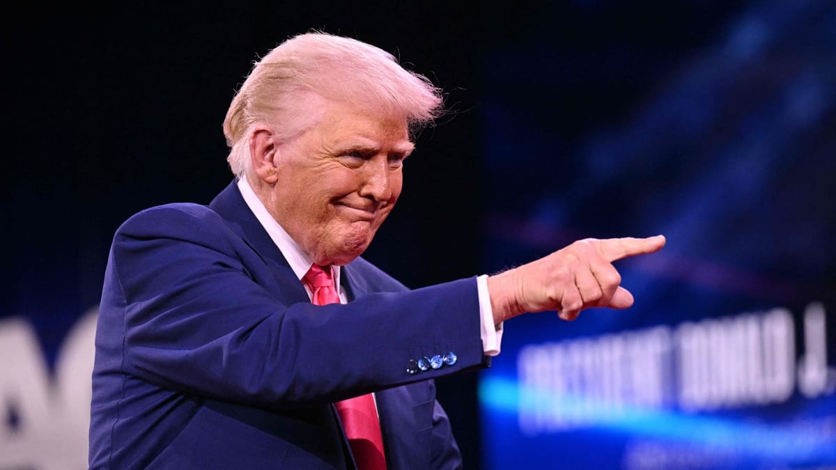 «Je ne suis pas content du Canada», déclare Trump après un appel avec Trudeau