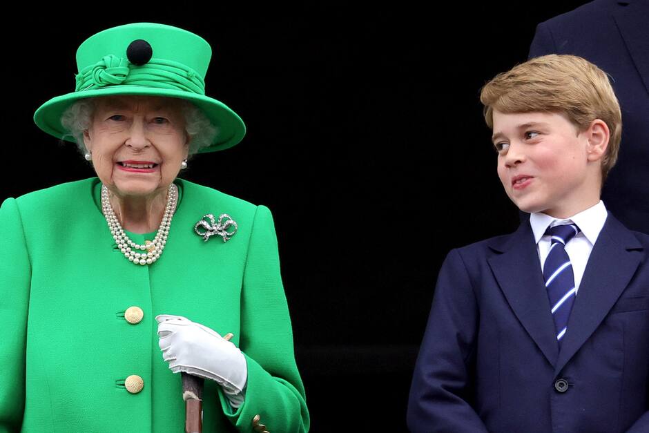 Voici le nouvel ordre de succession au trône britannique TVA Nouvelles