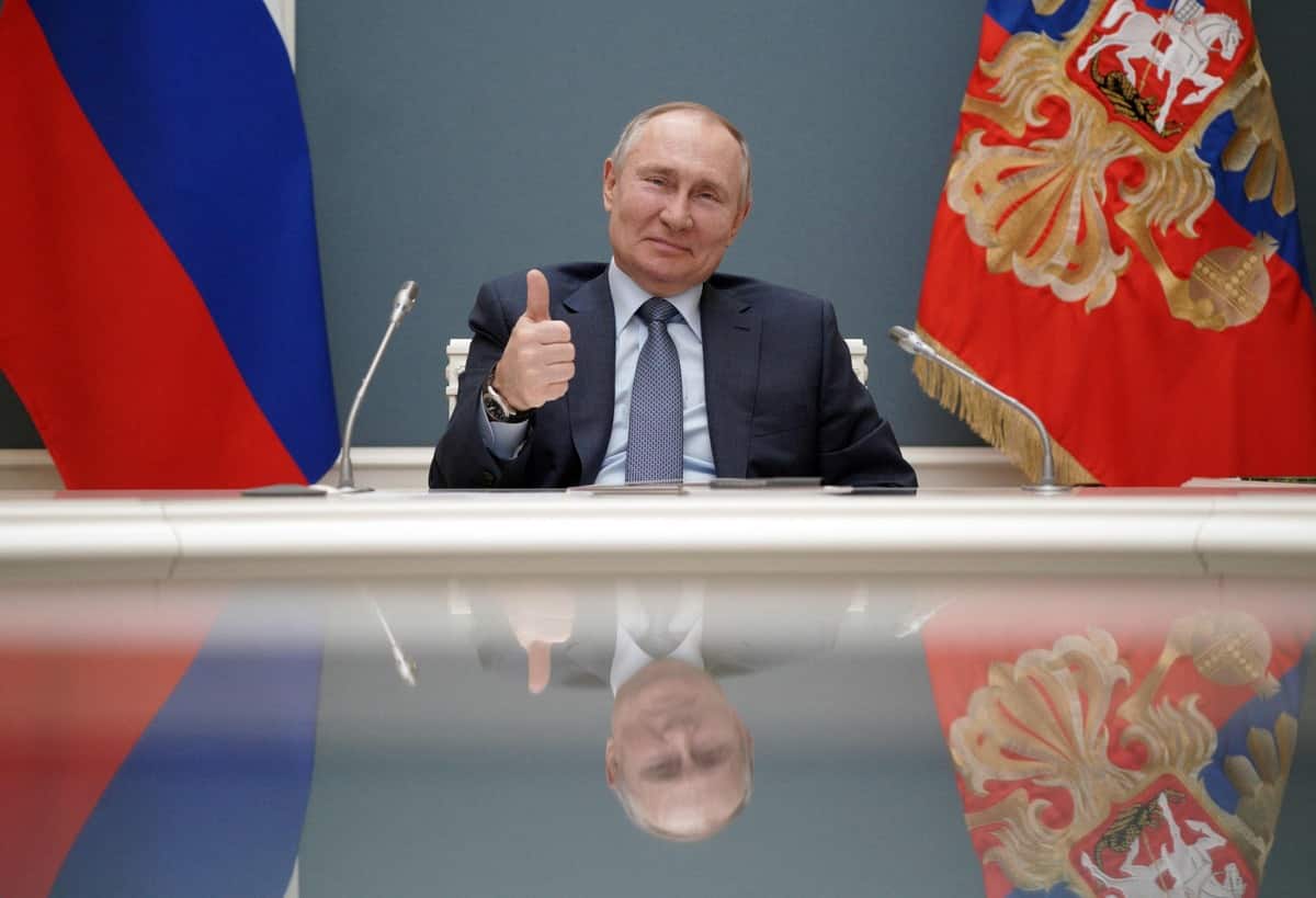 Vladimir Poutine souffre-t-il d’un cancer? Des rumeurs courent sur son ...