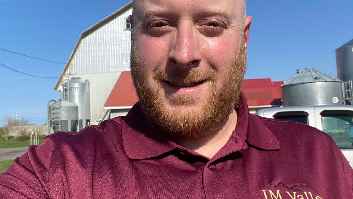 Accident de motoneige: un ex-candidat de «L’amour est dans le pré» perd la vie