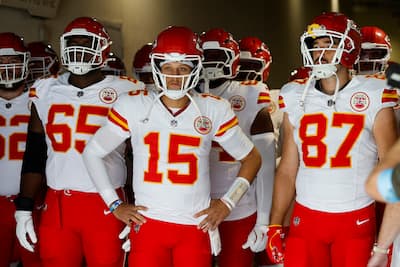 5 Things to Watch This Week in the NFL: Bow to King Henry!