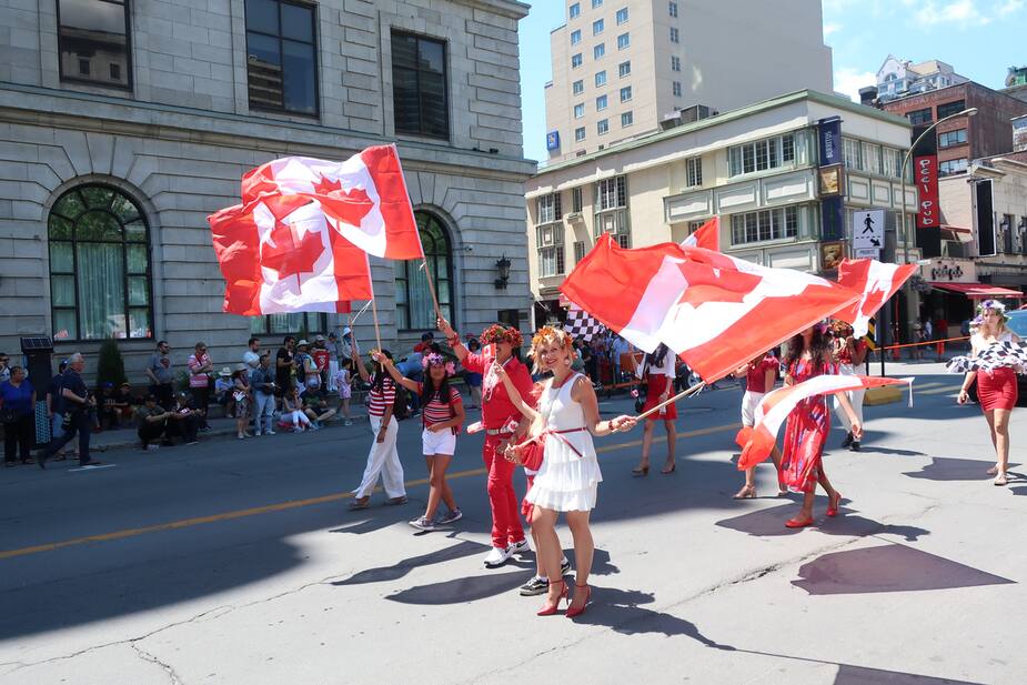 Défilé de la fête du Canada à Montréal, le 1er juillet 2019