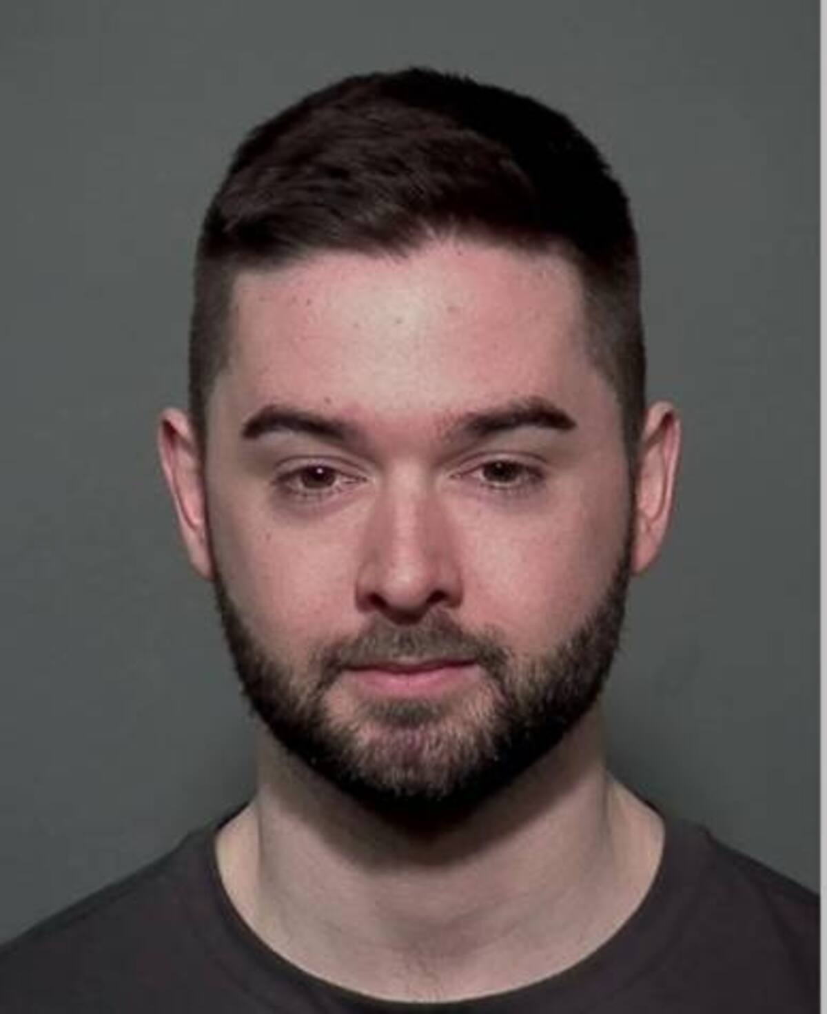 Un pédophile récidiviste agresseur d’enfants est recherché à Montréal ...