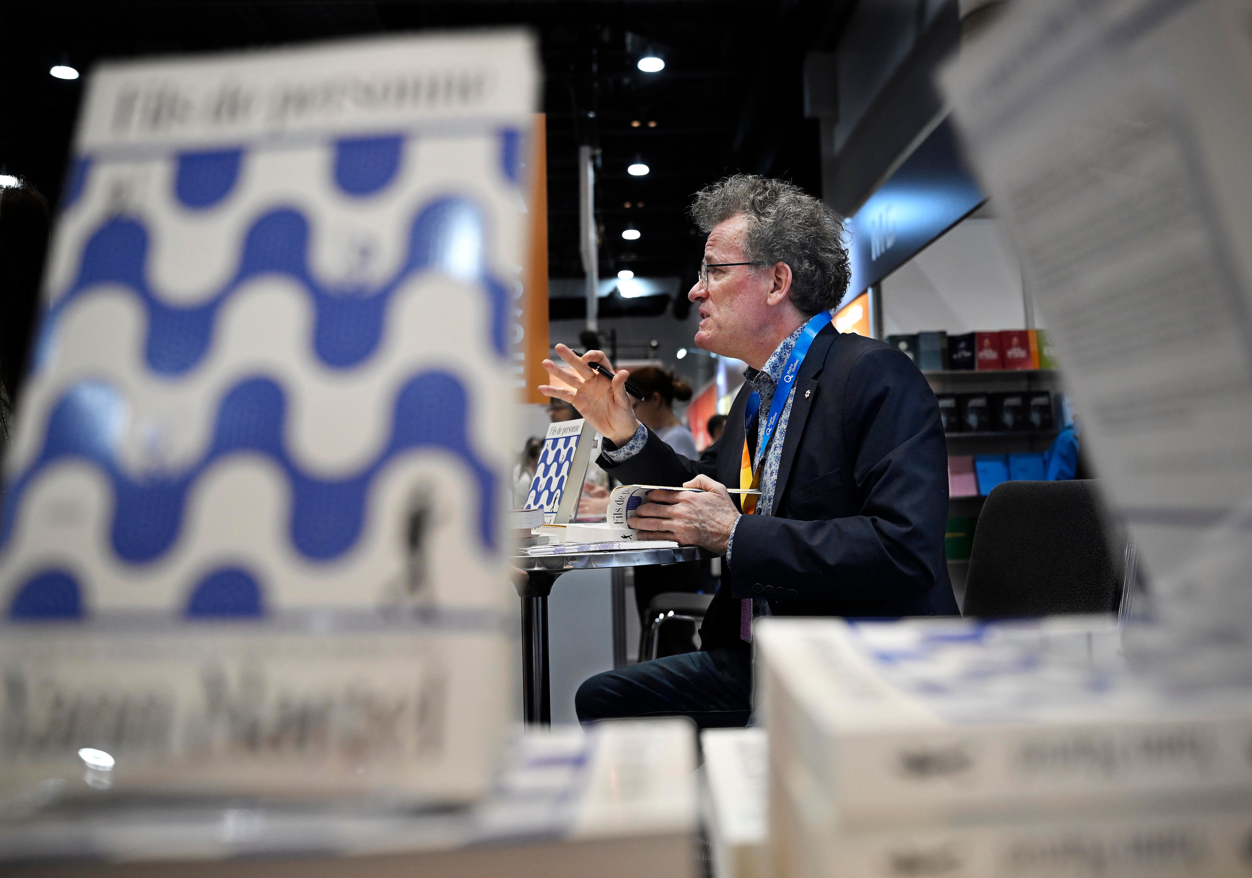 Près de 77 000 visiteurs en cinq jours: l&rsquo;engouement pour le Salon international du livre de Québec ne faiblit pas