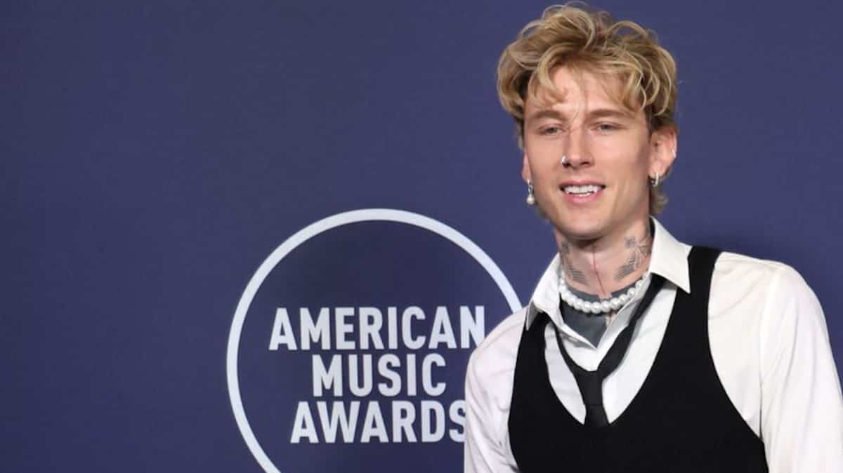 Machine Gun Kelly répond aux rumeurs de liaison avec Sydney Sweeney
