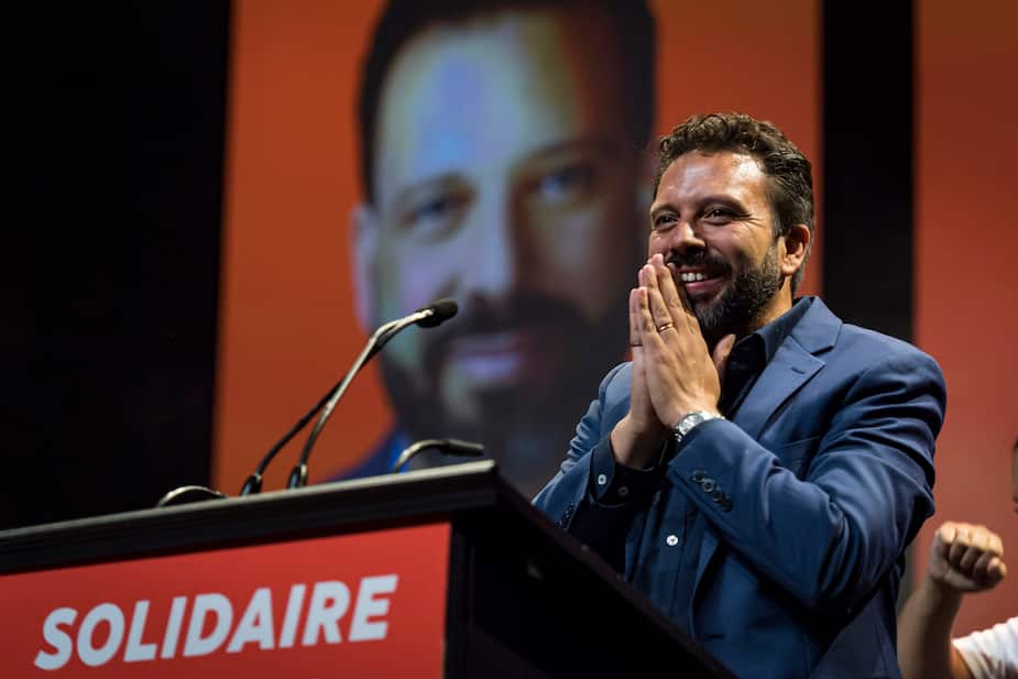 Rassemblement de Québec solidaire pour la soirée électorale provinciale 2022 au MTelus, à Montréal, le lundi 3 octobre 2022. Sur cette photo: Haroun Bouazzi (Maurice-Richard) . <br>JOEL LEMAY/AGENCE QMI