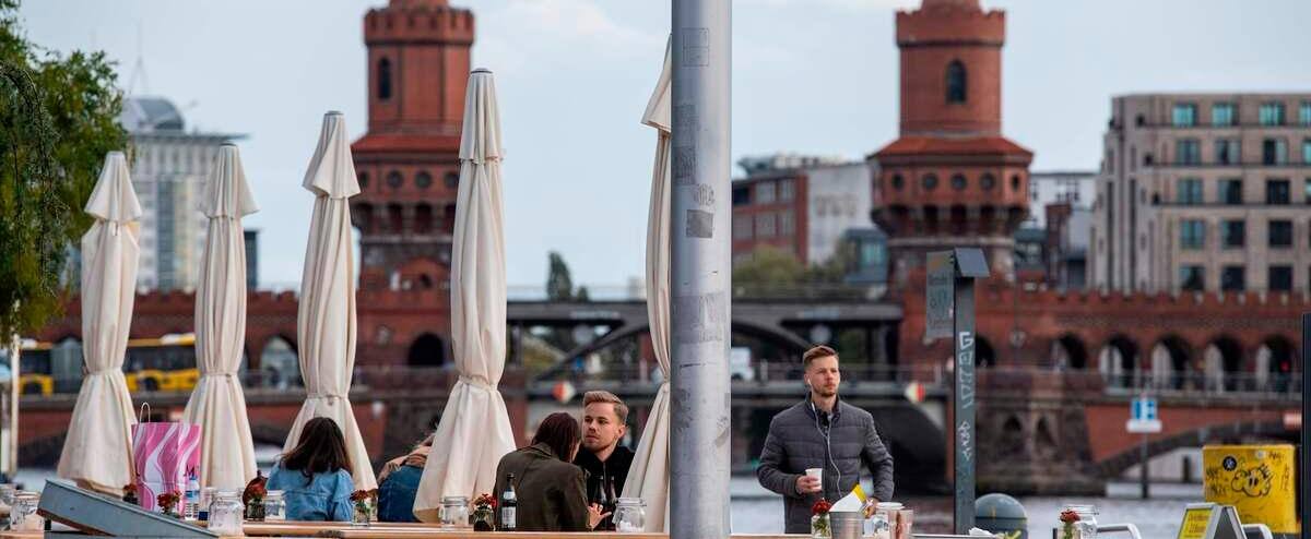 COVID-19: Berlin court overturns nighttime restrictions on bars and restaurants 1