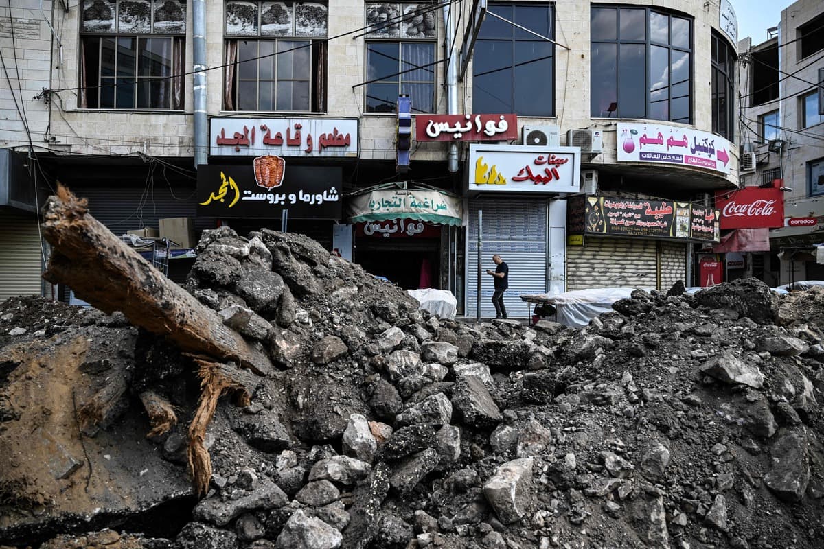Trois policiers tu&eacute;s dans une &laquo;attaque arm&eacute;e&raquo; dans le sud de la Cisjordanie
