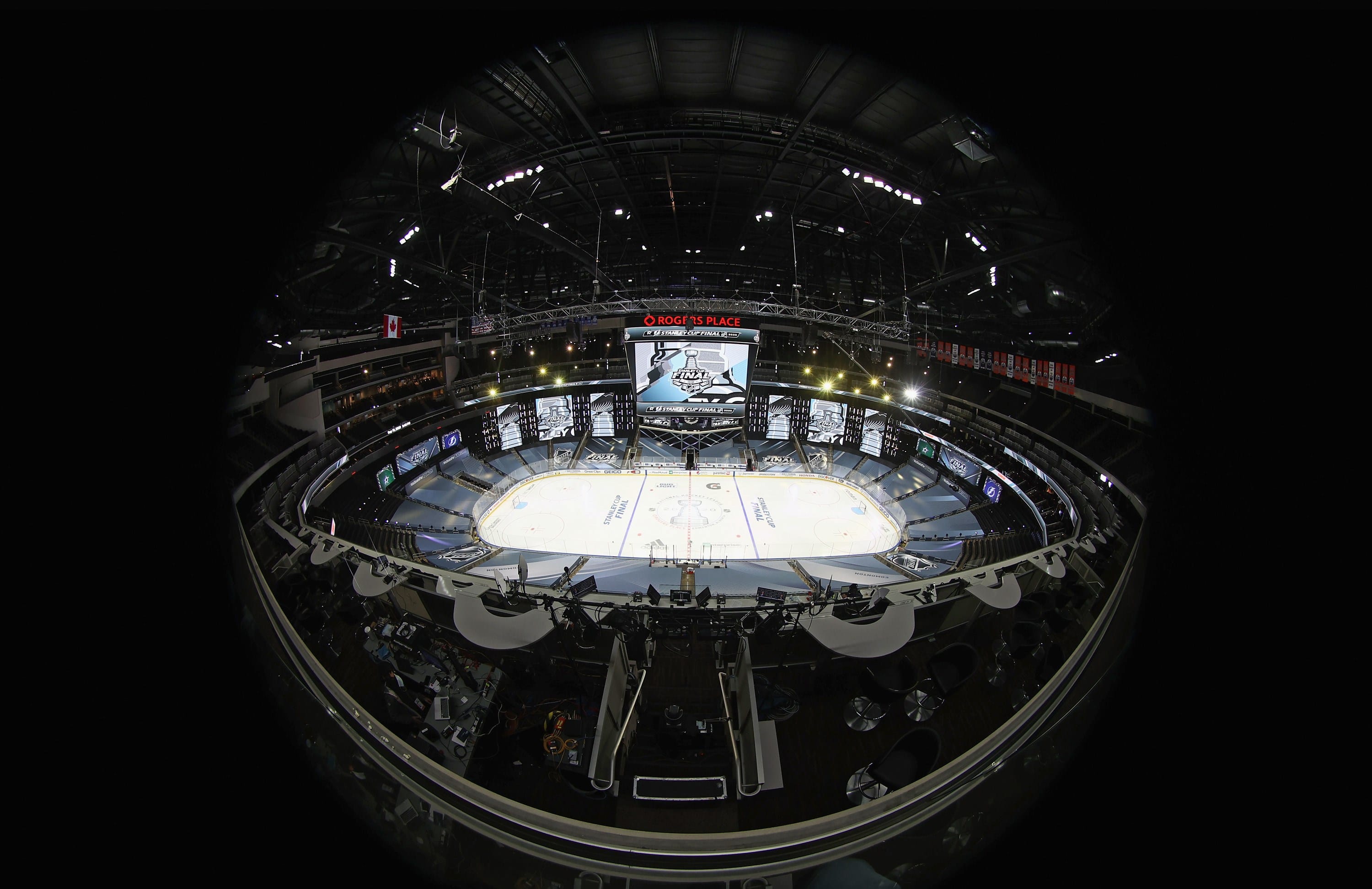 LNH une saison de 60 matchs ou plus? JDM