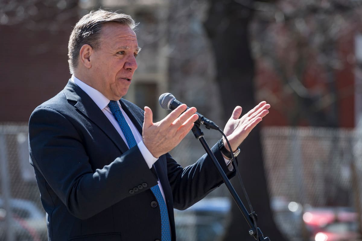 Legault crie au &laquo;salissage&raquo; sur le dos des ministres Blais et McCann