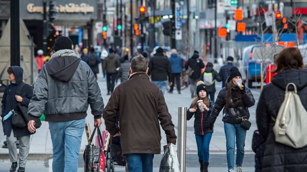Plusieurs commerces et restaurants toujours fermés au centre-ville de Montréal