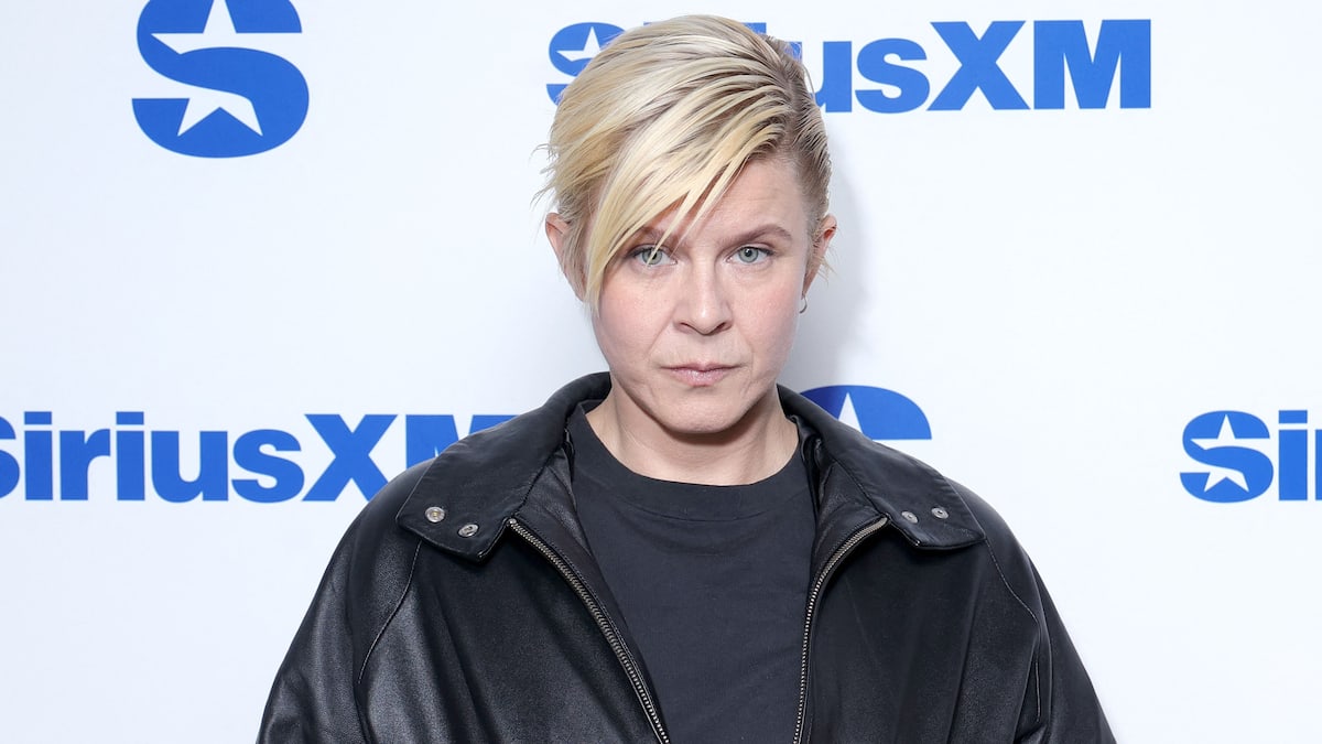 Robyn Singer Risques La chanteuse Robyn annonce la sortie de «Sexistential», un premier ...