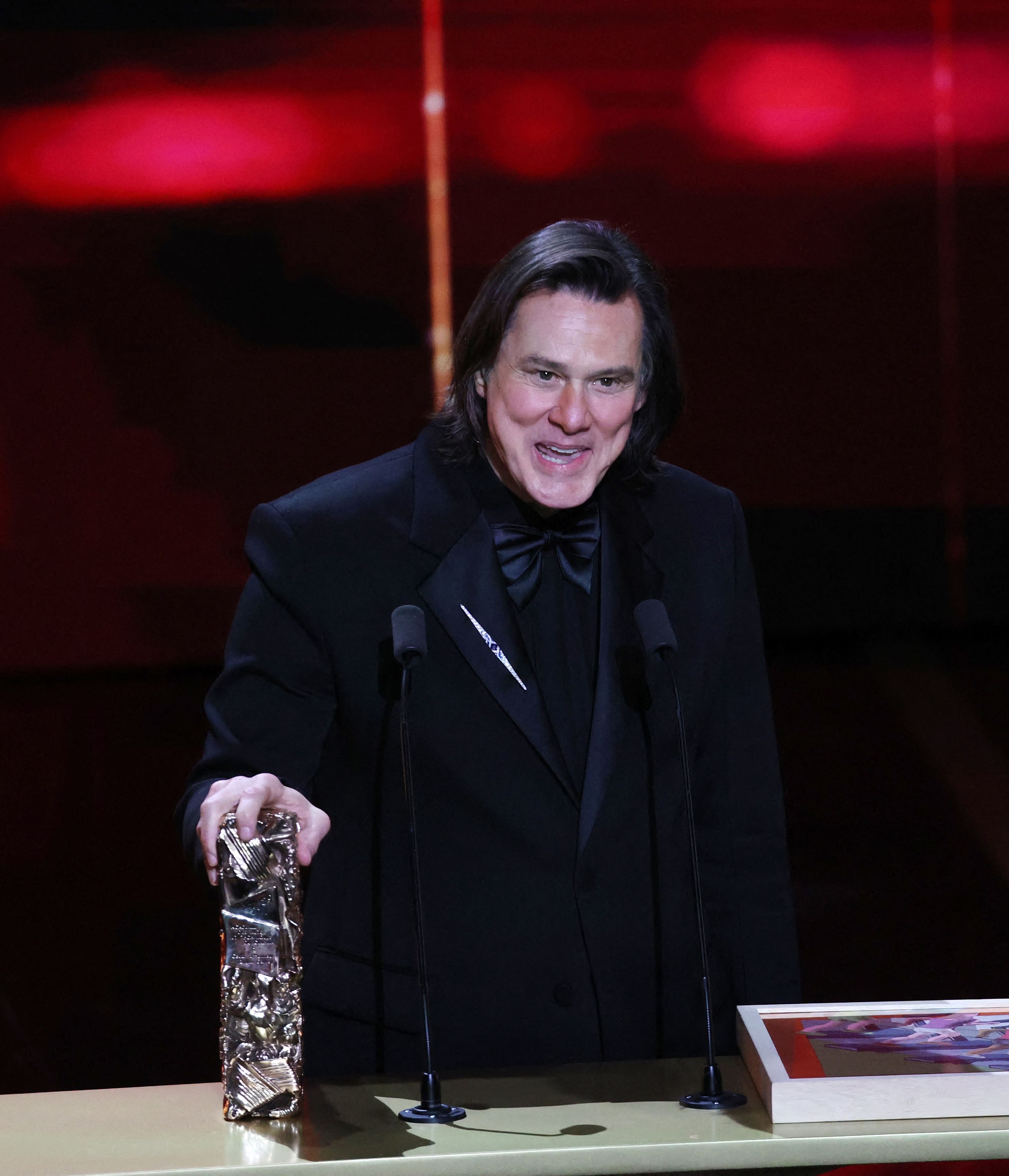Image principale de l'article Oui, c'était le vrai Jim Carrey aux César