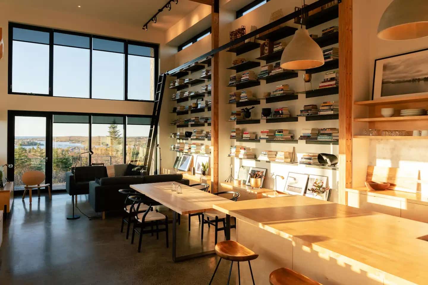 Un chalet d'architecte à louer à Terence Bay