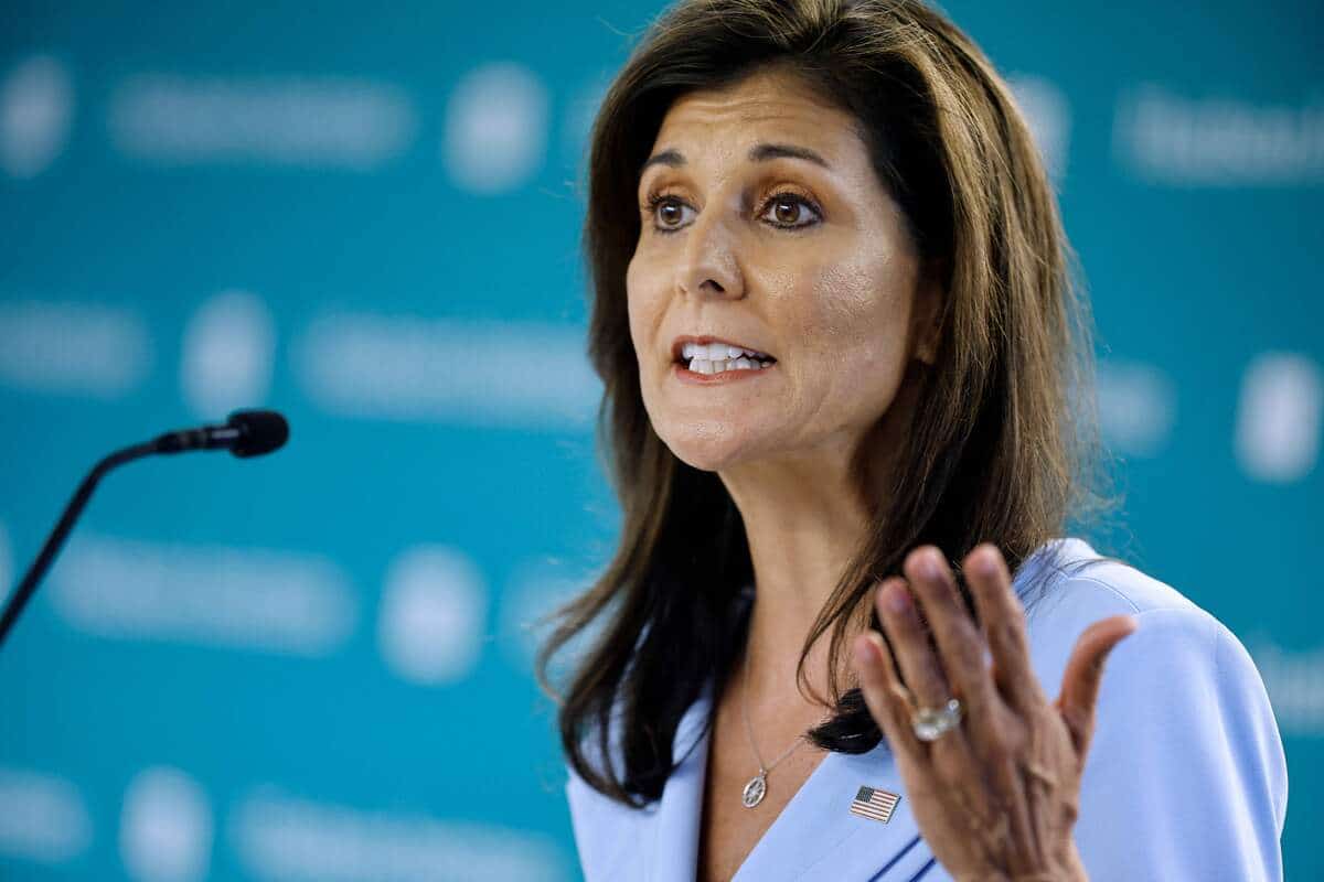 Guerre Isra&euml;l-Hamas: Nikki Haley &eacute;crit &laquo;Achevez-les&raquo; sur un obus isra&eacute;lien